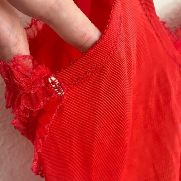 50's/60's Cherry Red Nylon Lingerie Slip Dress Vintage Lingerie Size Small - Picture 12 of 16